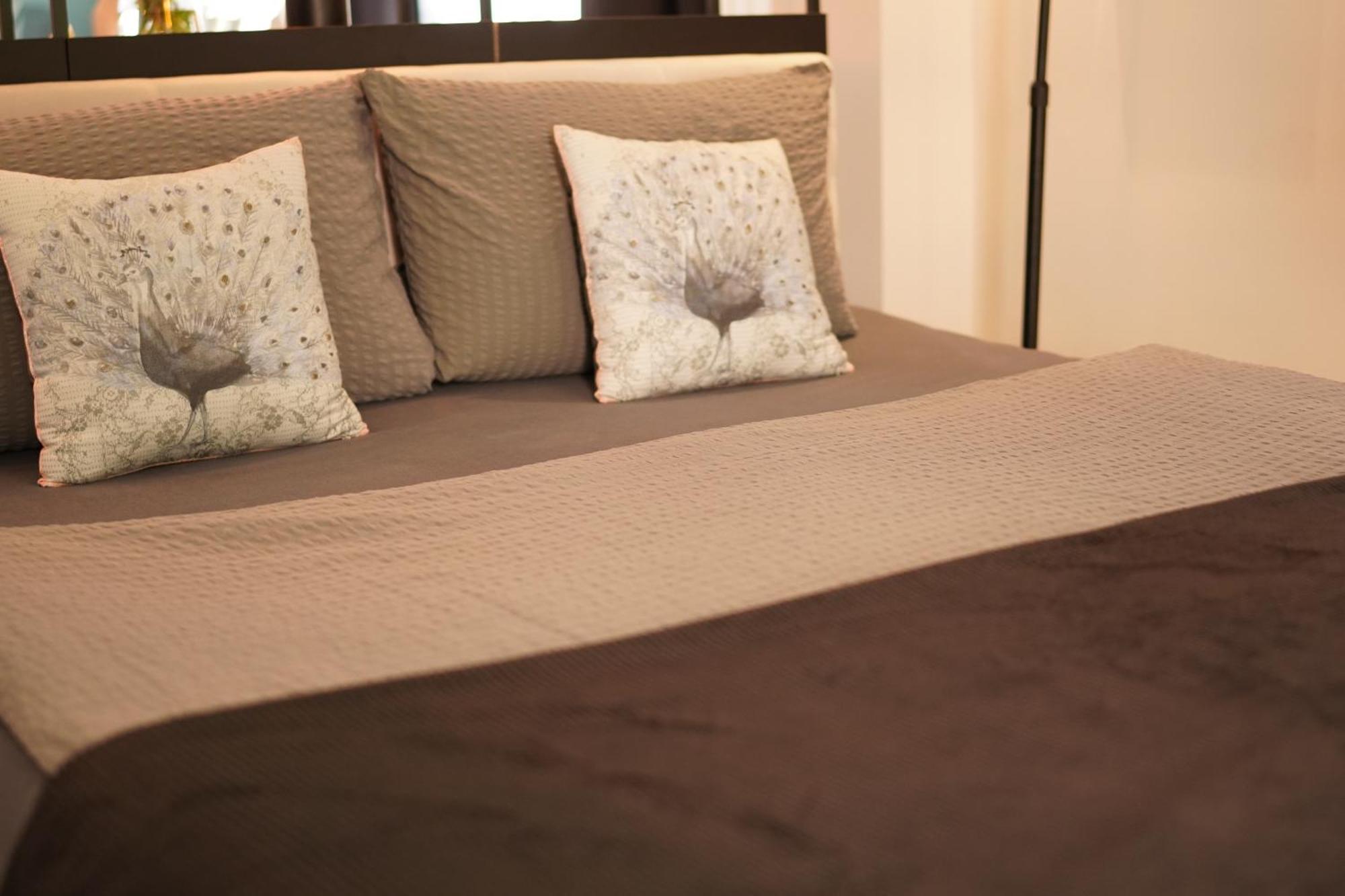 Stay At Smilla - Boutique Apartments Mit Kueche - Parken - Klima - Netflix - Waschmaschine Wiesbaden Habitación foto